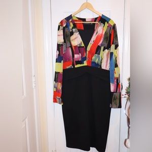 Colorful knee high dress with sleeves